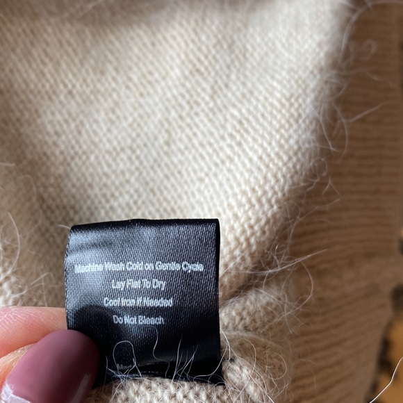 Gorgeous ruffle bell sleeve cardigan by POL - Picture 6 of 7